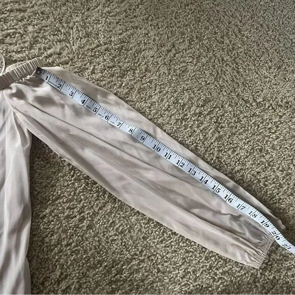 Lilly Pulitzer Silk Cream Blouse with Pink Scalloped Edges (Off the Shoulder) - Picture 8 of 8